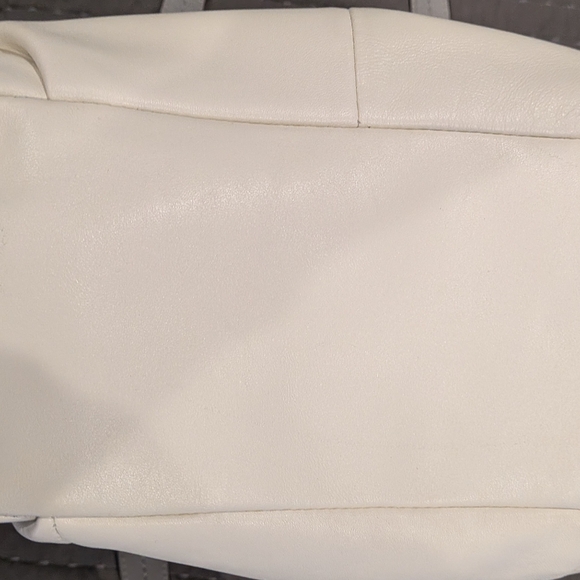 Coach Soho N/S  Oyster&Heather Grey Silver Buckles & Yellow Enamel Big Tote - Picture 5 of 9